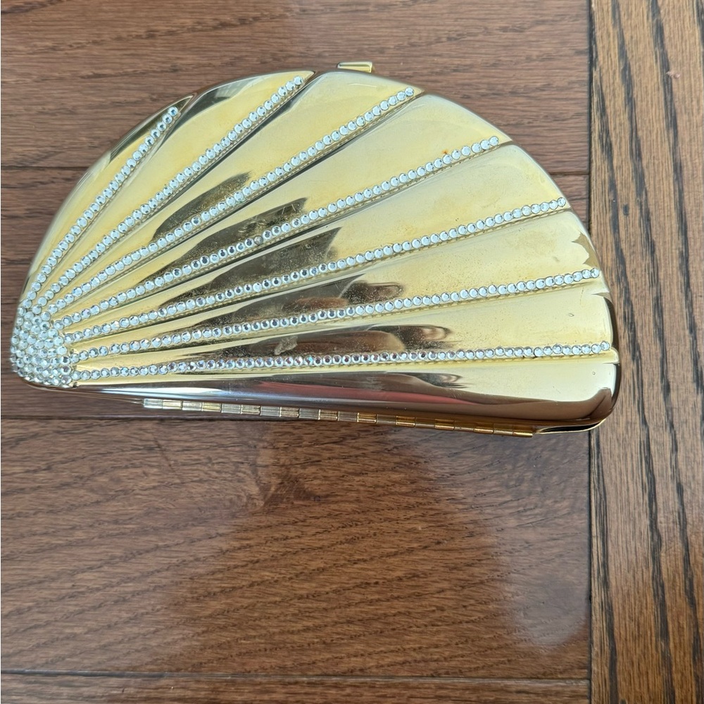 Elegant Gold Clutch with Rhinestone Detailing
